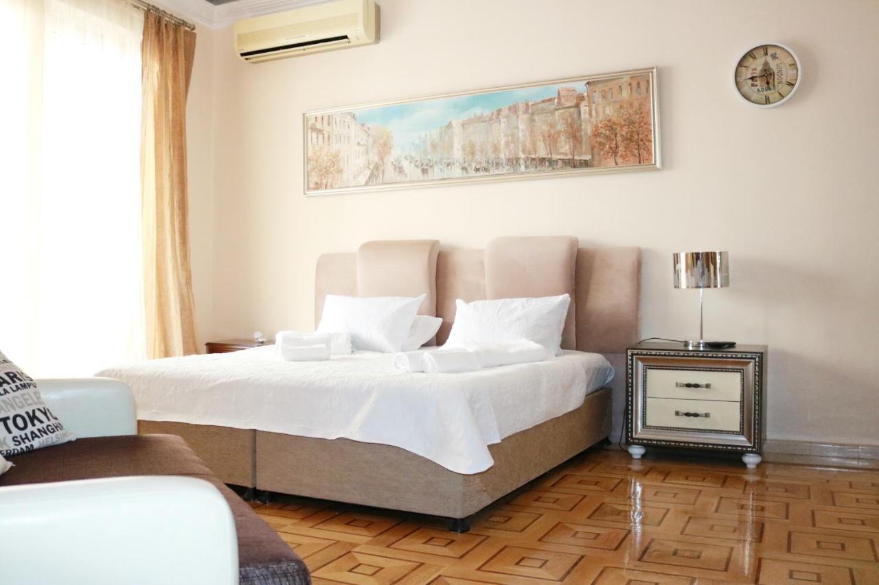 Hotel Luxors Garden Batumi Zewnętrze zdjęcie